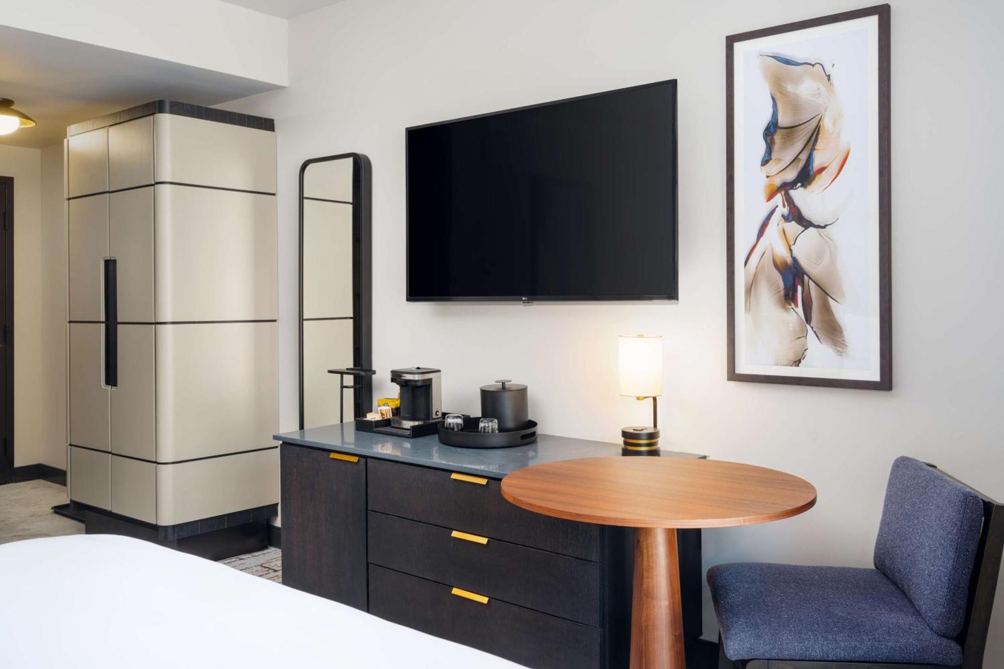 The Hoffmann Hotel Basalt Aspen Tapestry Collection Hilton Bagian luar foto