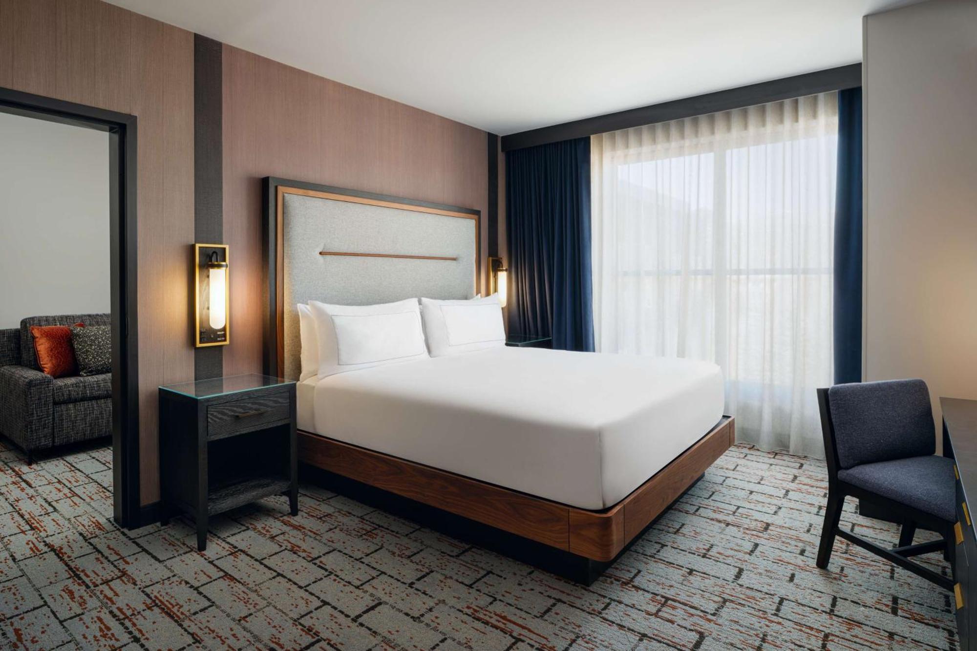 The Hoffmann Hotel Basalt Aspen Tapestry Collection Hilton Bagian luar foto